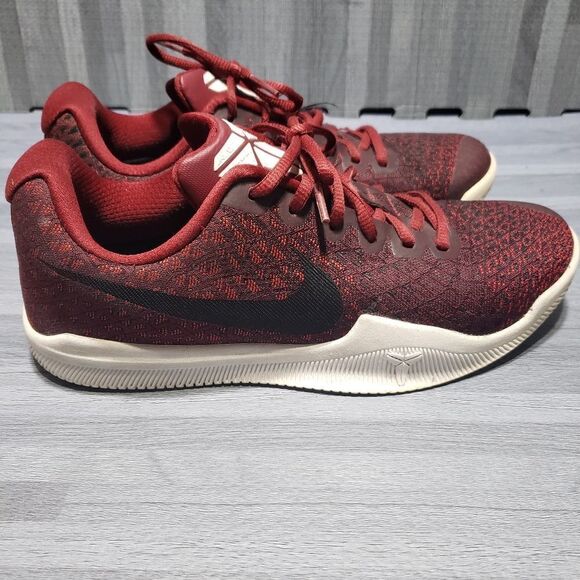 Nike Kobe Bryant Mamba Instinct Sneakers - Picture 1 of 7